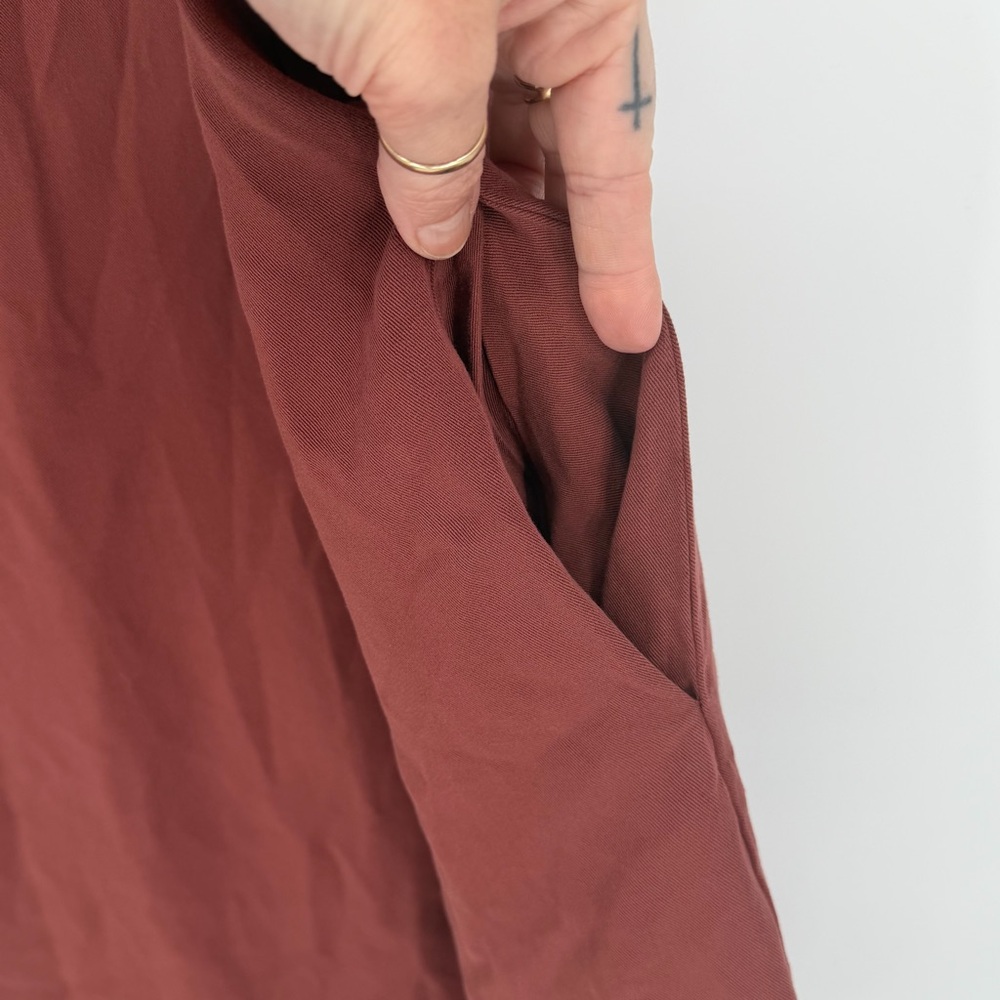 Short Sleeve Flowy T-shirt Dress with Pockets - Picture 2 of 6